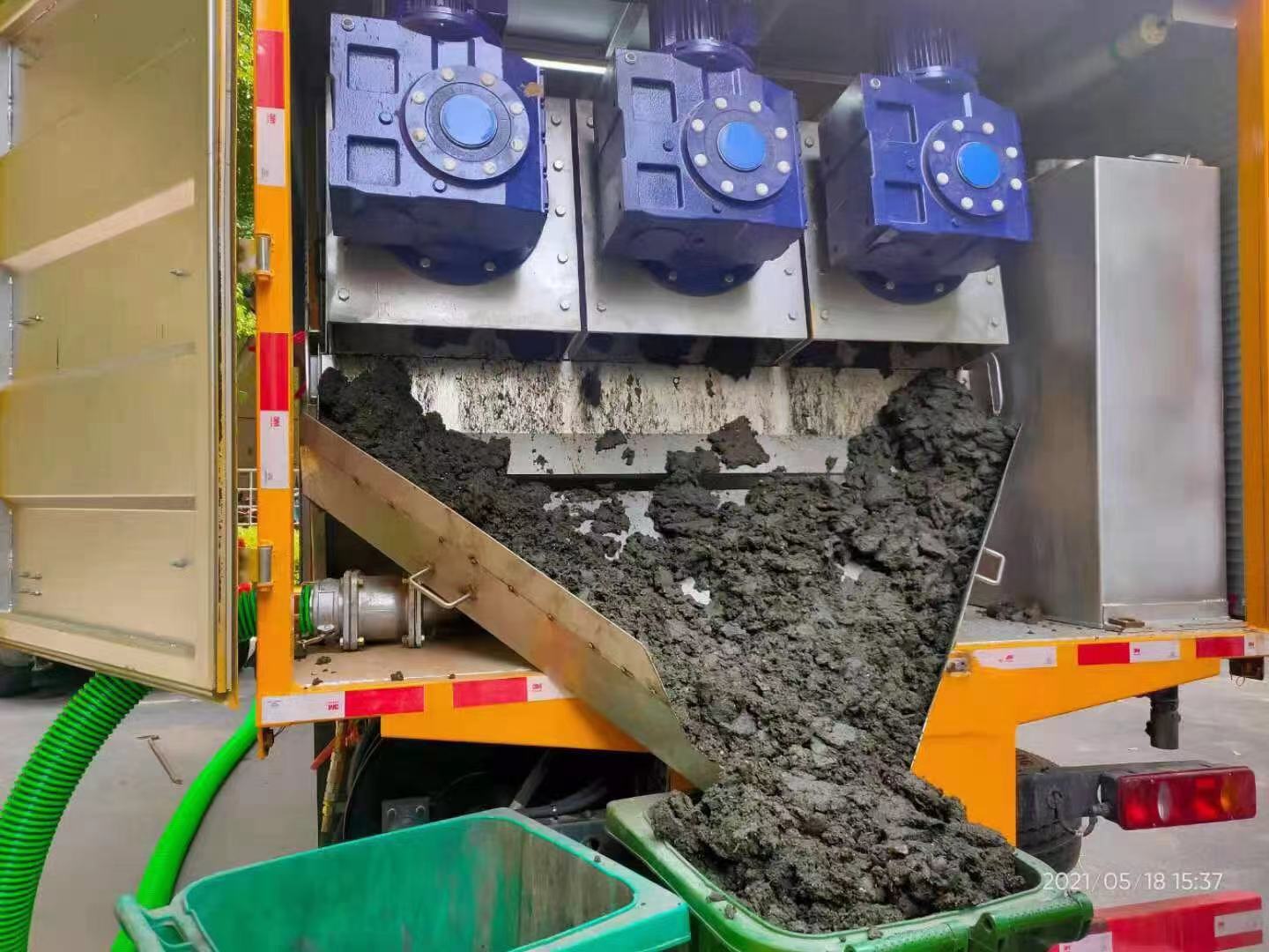 彭场镇化粪池清掏城市维护站-泥浆净化干湿分离处理